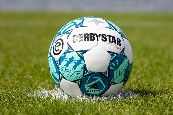 openbaring blozen Beroep De nieuwe Derbystar Eredivisiebal voor seizoen 22/23